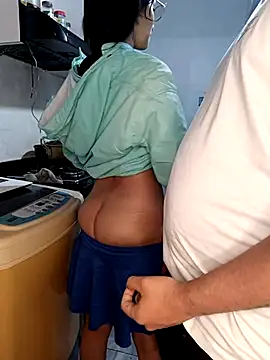 catire2323 online show from September 18, 2:35 am