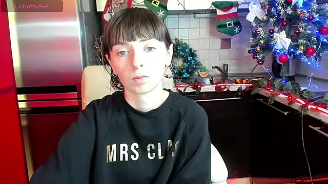 TayanaJons online show from January 2, 7:44 am