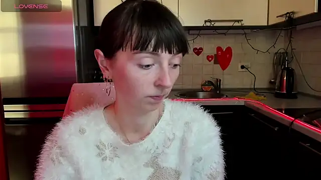 TayanaJons online show from February 3, 7:51 am