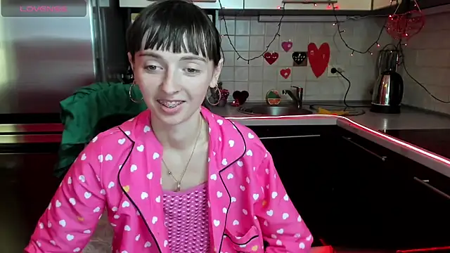 TayanaJons online show from February 15, 10:55 am