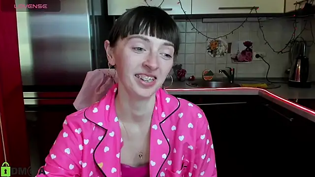 TayanaJons online show from March 10, 10:48 am