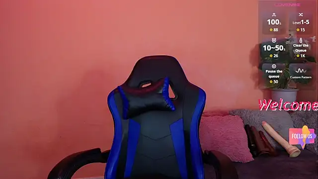 Snapshot of GiordanaPinoo chatting on November 1, 10:45 pm GiordanaPinoo online show from November 1, 10:45 pm