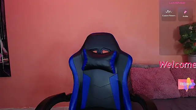 Snapshot of GiordanaPinoo chatting on December 15, 11:31 pm GiordanaPinoo online show from December 15, 11:31 pm