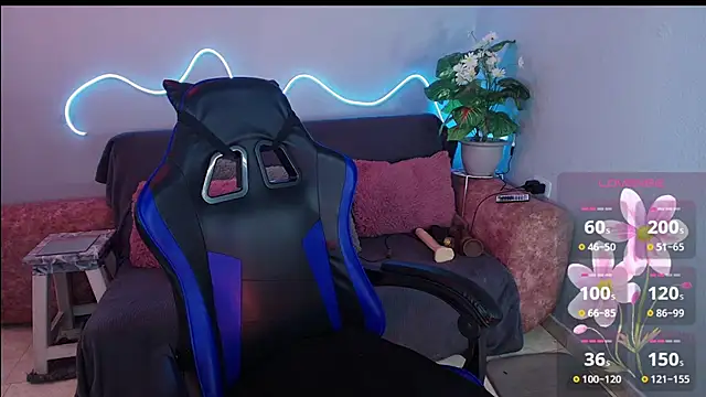 Snapshot of GiordanaPinoo chatting on February 10, 10:36 pm GiordanaPinoo online show from February 10, 10:36 pm