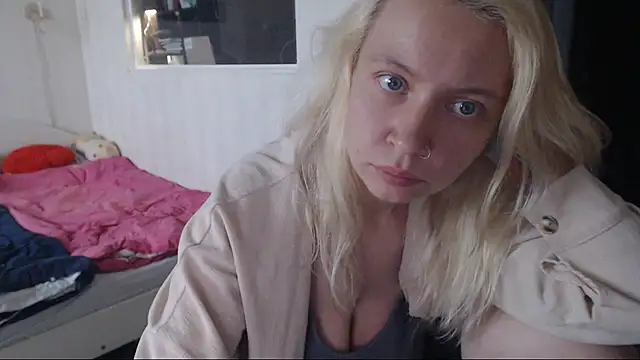 amanda kiss kiss online show from October 27, 12:42 pm