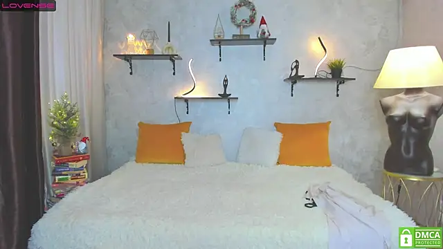 StripBianka online show from December 6, 6:26 am