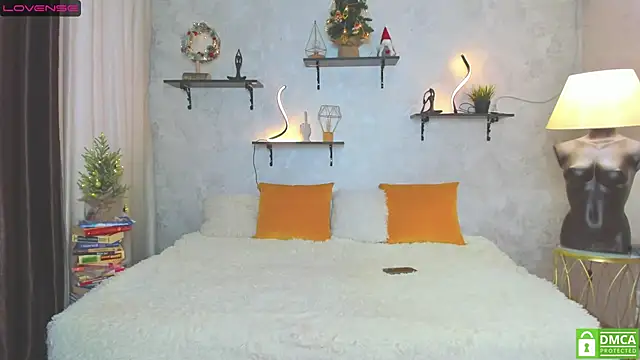 StripBianka online show from December 18, 9:04 am