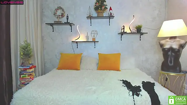 StripBianka online show from January 9, 1:35 pm