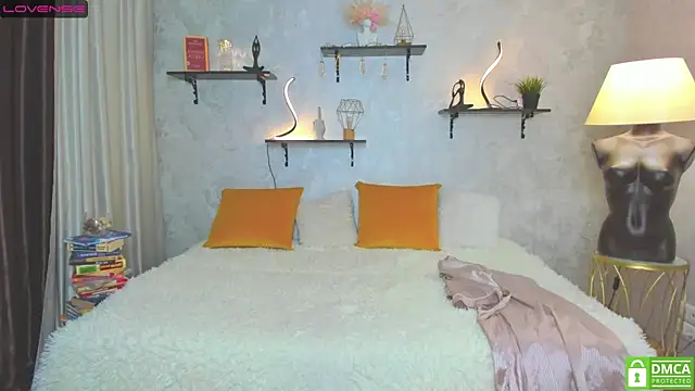 StripBianka online show from January 18, 4:42 pm