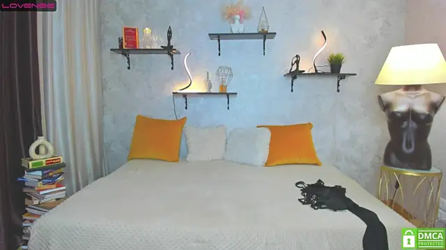 StripBianka online show from March 9, 1:59 pm