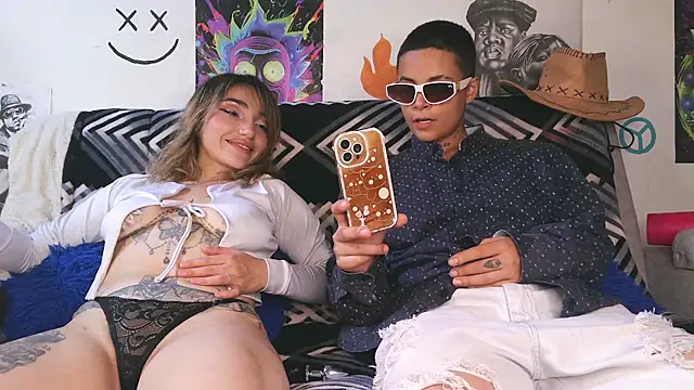 Snapshot of IM_MAYA chatting on February 25, 7:03 pm IM MAYA online show from February 25, 7:03 pm