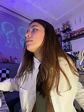 crystal bunny7 online show from February 1, 3:38 am