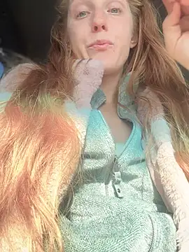 GoldenFlameGoddess online show from March 9, 7:05 pm