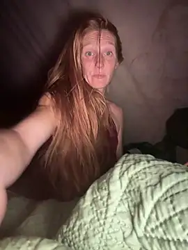 GoldenFlameGoddess online show from November 4, 1:38 am