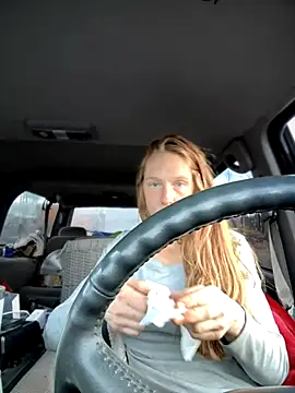 GoldenFlameGoddess online show from December 22, 4:26 pm