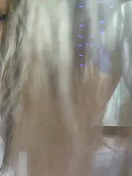 Love Lysa  online show from September 11, 3:17 am