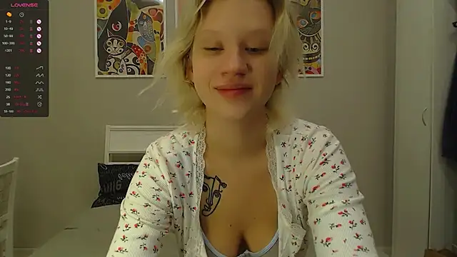 amelia lye online show from March 9, 1:37 pm
