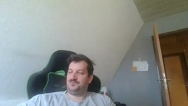 Golffahrer1982 online show from September 13, 10:15 am