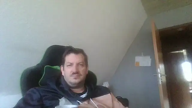 Golffahrer1982 online show from September 25, 7:34 am