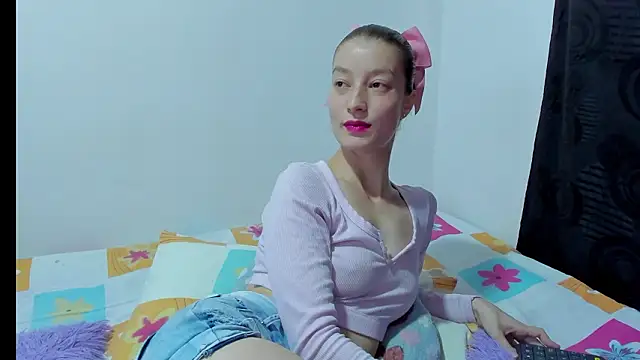 Snapshot of MiiaVolkova chatting on January 16, 10:58 pm MiiaVolkova online show from January 16, 10:58 pm