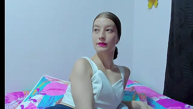 Snapshot of MiiaVolkova chatting on March 4, 11:22 pm MiiaVolkova online show from March 4, 11:22 pm