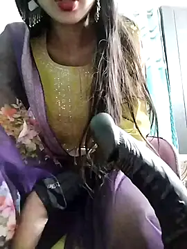 Snapshot of Noor_Darliing chatting on January 22, 6:10 pm Noor Darliing online show from January 22, 6:10 pm