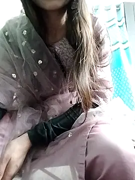 Snapshot of Noor_Darliing chatting on March 5, 3:29 pm Noor Darliing online show from March 5, 3:29 pm