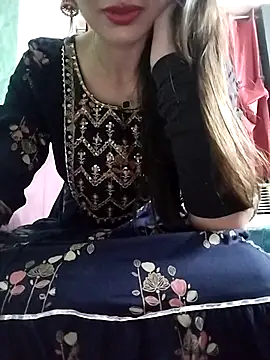 Noor Darliing online show from May 3, 4:02 pm