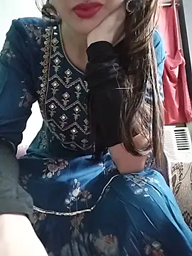 Noor Darliing online show from May 17, 3:30 pm