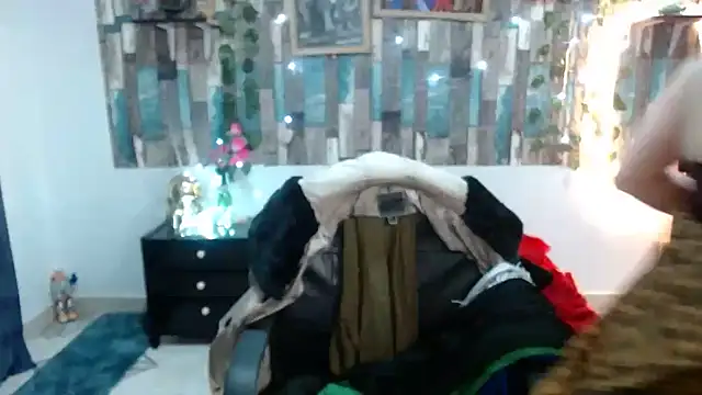 KarimaSarabe online show from February 14, 9:11 pm