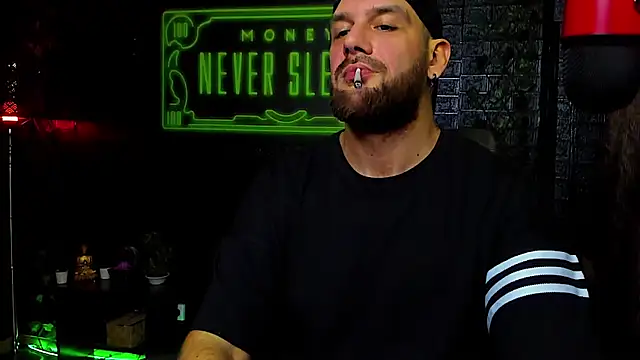 LexXHardy online show from October 4, 3:54 pm