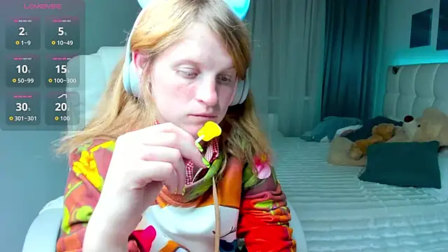 Kathlyn  Heath online show from September 27, 7:08 pm