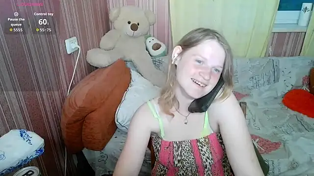 Snapshot of Kathlyn__Heath chatting on June 22, 5:54 pm Kathlyn Heath online show from June 22, 5:54 pm