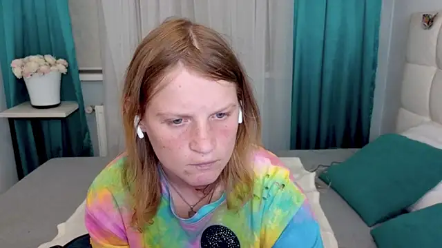 Snapshot of Kathlyn__Heath chatting on July 15, 6:35 pm Kathlyn Heath online show from July 15, 6:35 pm
