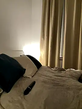 secretcrazy69 online show from December 3, 7:11 pm