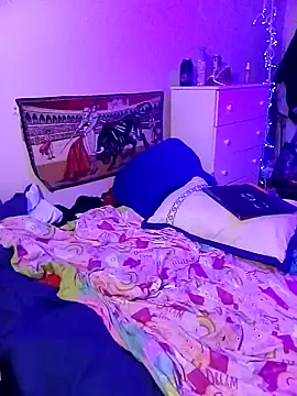 cammyquart online show from December 24, 7:06 am