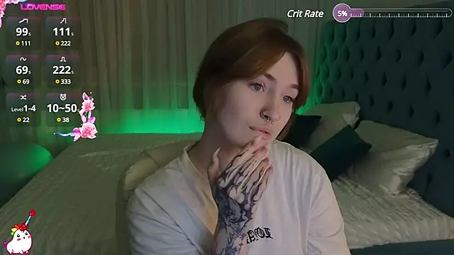  Chlo  e online show from January 29, 10:11 pm