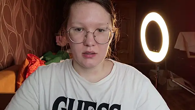 MiriamOr online show from October 30, 7:54 am