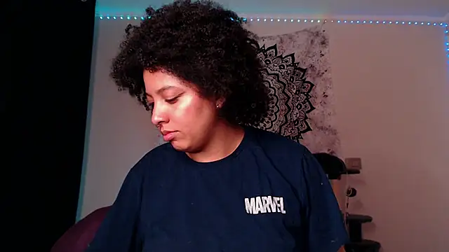 michell bling1 online show from December 4, 4:32 am