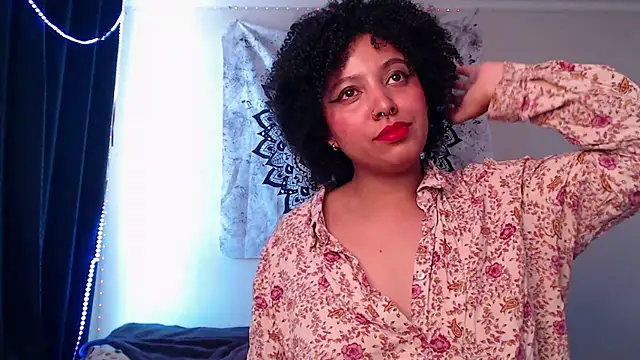 michell bling1 online show from December 15, 1:22 pm