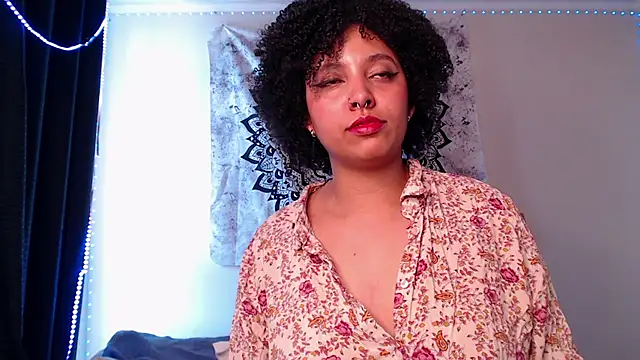 michell bling1 online show from December 15, 4:26 pm