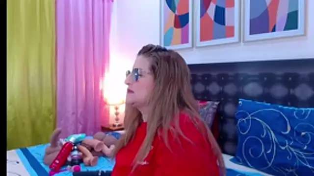 sandra 20 online show from March 17, 11:57 am