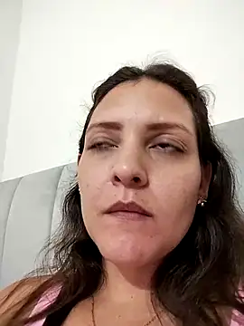 Snapshot of Mia_Hampton chatting on March 21, 3:22 am Mia Hampton online show from March 21, 3:22 am