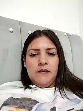 Snapshot of Mia_Hampton chatting on October 10, 7:57 pm Mia Hampton online show from October 10, 7:57 pm