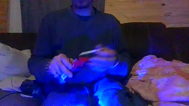 Snapshot of KBONE36 chatting on February 3, 10:00 pm KBONE36 online show from February 3, 10:00 pm
