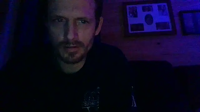 Snapshot of KBONE36 chatting on February 18, 5:42 am KBONE36 online show from February 18, 5:42 am