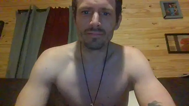 Snapshot of KBONE36 chatting on March 9, 7:23 am KBONE36 online show from March 9, 7:23 am