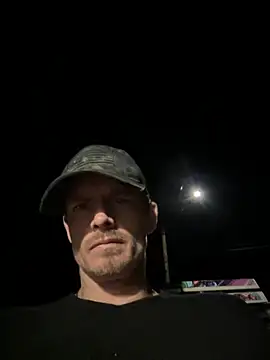Snapshot of KBONE36 chatting on September 19, 2:46 am KBONE36 online show from September 19, 2:46 am