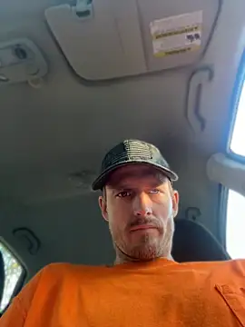 Snapshot of KBONE36 chatting on April 26, 10:51 pm KBONE36 online show from April 26, 10:51 pm