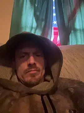 Snapshot of KBONE36 chatting on May 4, 12:34 pm KBONE36 online show from May 4, 12:34 pm